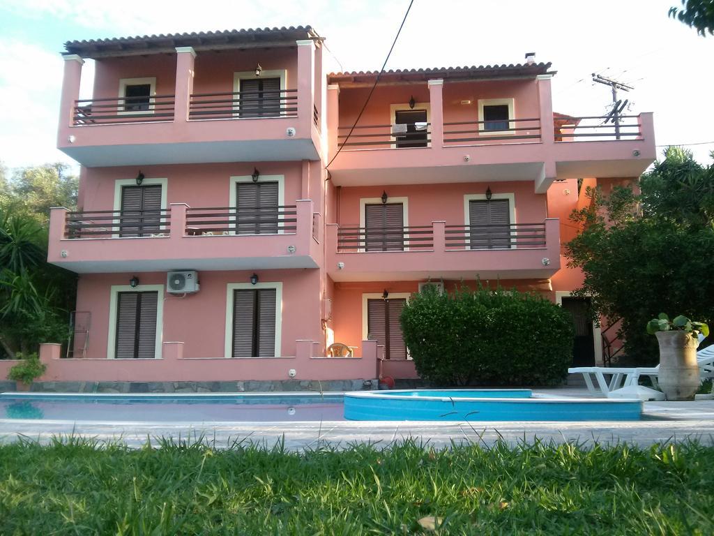 Stathis Apartments 다시아 외부 사진