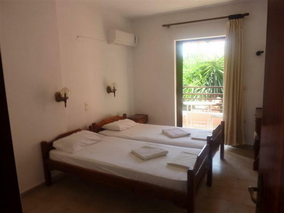Stathis Apartments 다시아 외부 사진
