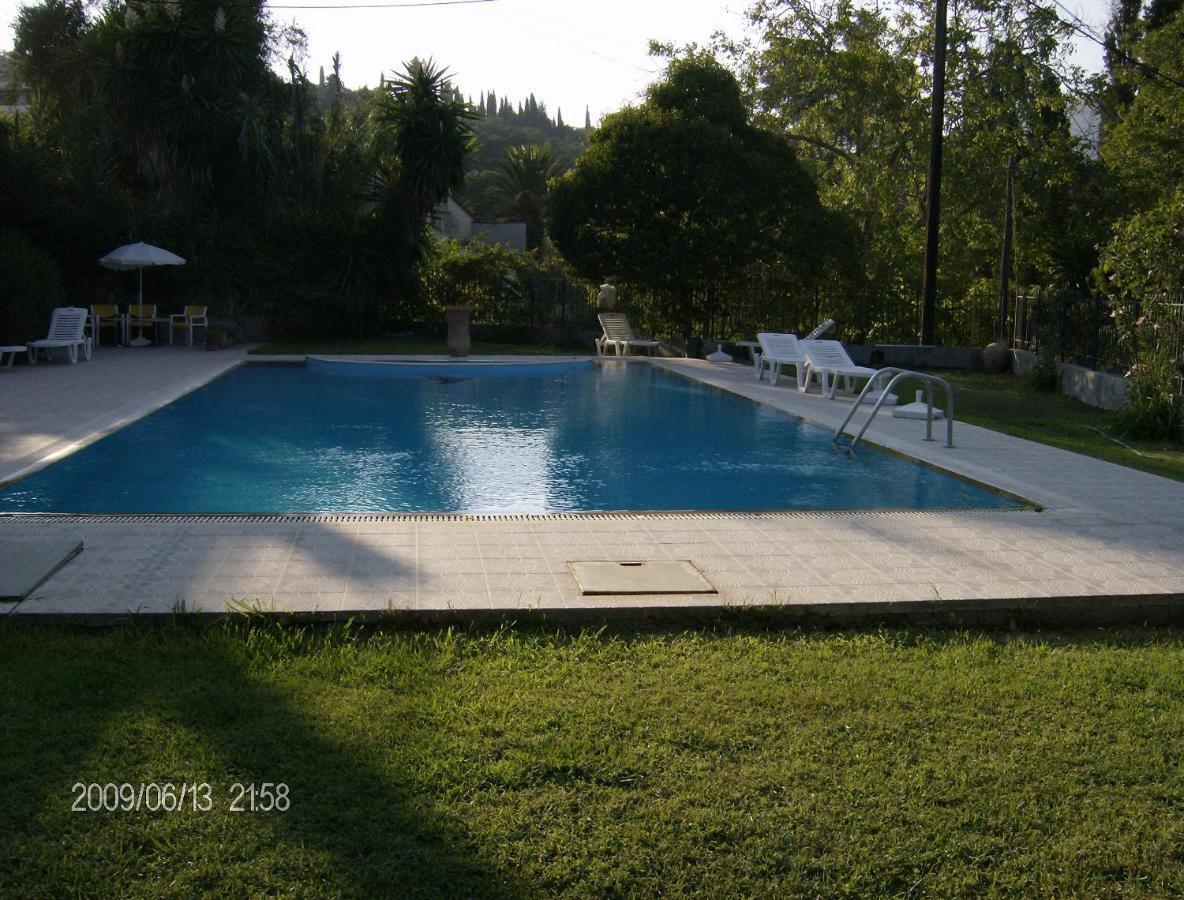 Stathis Apartments 다시아 외부 사진